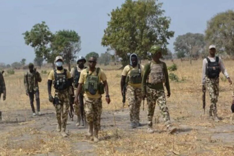 Troops Arrests 12 Suspected Boko Haram Collaborators in Borno